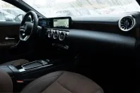 Mercedes-Benz CLA 220 (Clasa CLA) din 2025 cu 23.201 km - oferta MER206166 - foto 4