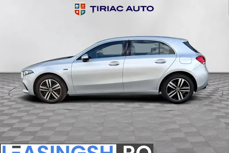 Mercedes-Benz A 250 (Clasa A) din 2020 cu 87.935 km - oferta MER206169 - foto 3