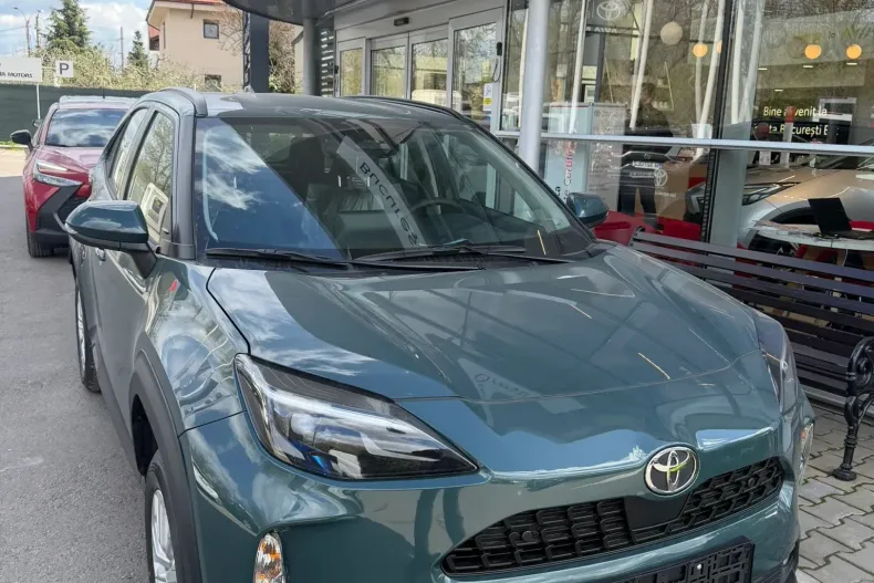 Toyota Yaris Cross din 2026 cu 10 km - oferta TOY206171 - foto 4