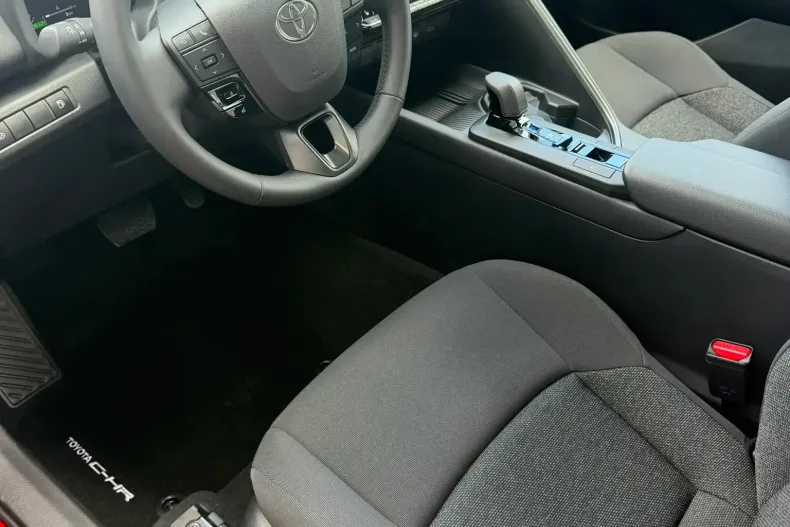 Toyota C-HR din 2025 cu 10 km - oferta TOY206175 - foto 12