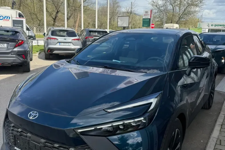 Toyota C-HR din 2025 cu 10 km - oferta TOY206176 - foto 4