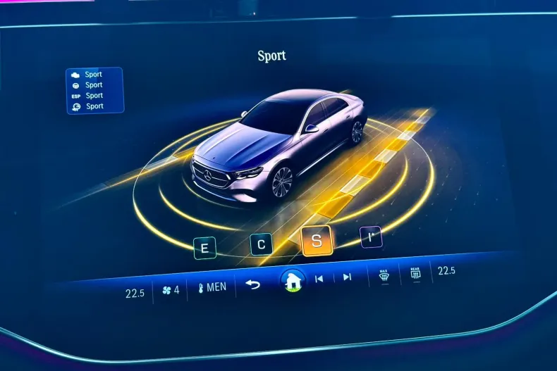 Mercedes-Benz E din 2024 cu 22.300 km - oferta MER206182 - foto 18