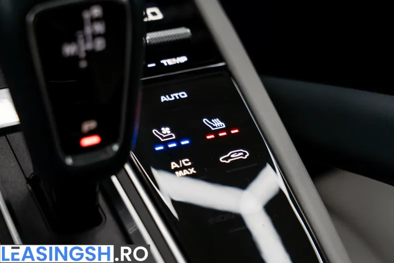 Porsche Cayenne Coupe din 2022 cu 30.000 km - oferta POR206187 - foto 33