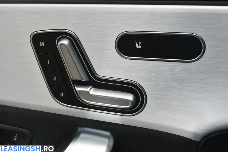 Mercedes-Benz CLA 200 (Clasa CLA) din 2021 cu 90.027 km - oferta MER206189 - foto 13