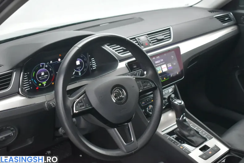 Skoda Superb din 2020 cu 138.586 km - oferta SKO206190 - foto 6