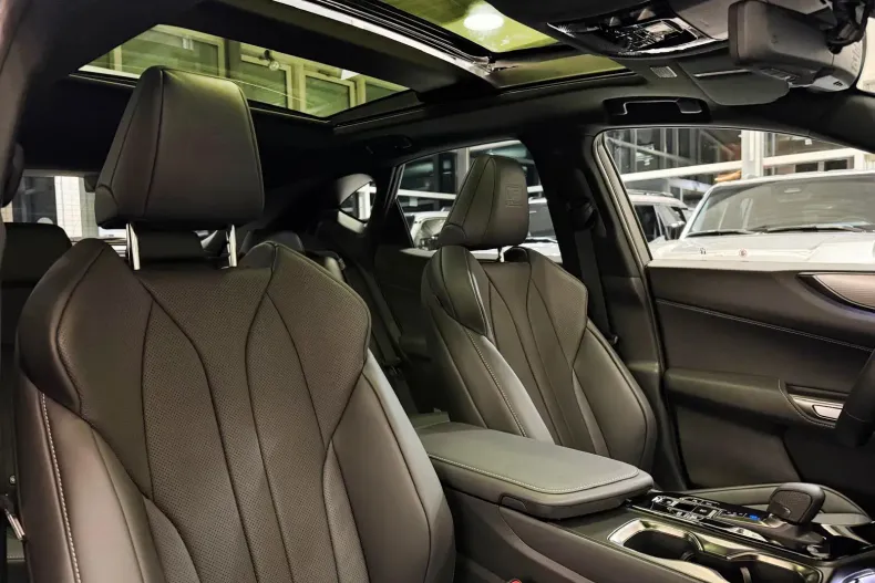 Lexus Seria NX din 2025 cu 10 km - oferta LEX206192 - foto 16