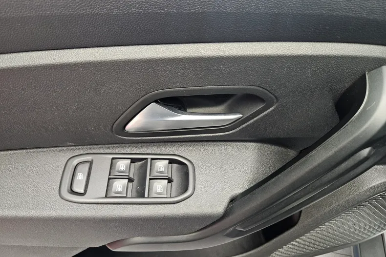 Dacia Duster din 2023 cu 108.000 km - oferta DAC206195 - foto 15