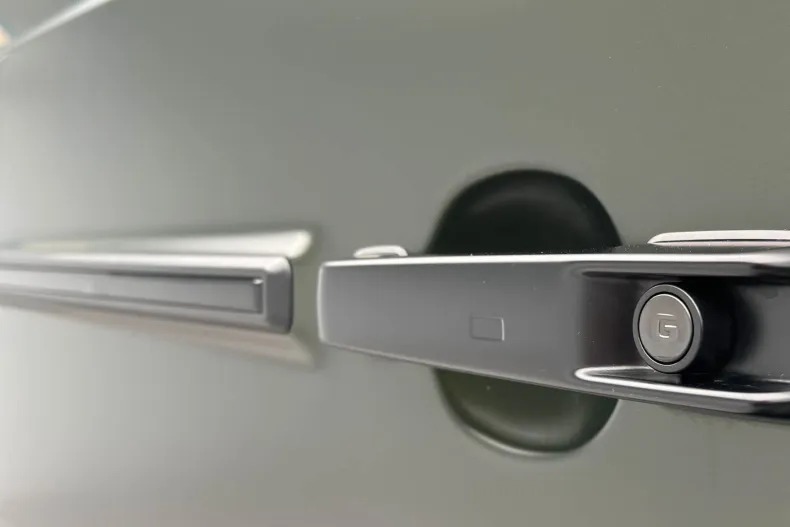 Mercedes-Benz G din 2025 cu 5.472 km - oferta MER206196 - foto 9