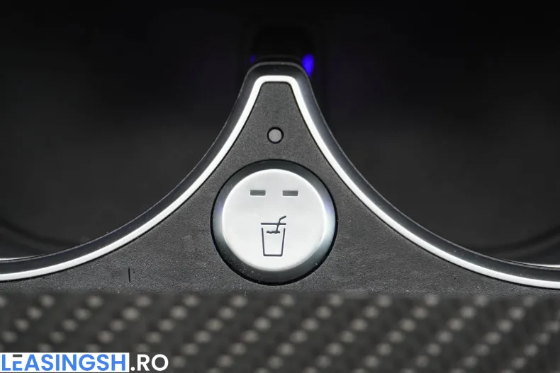 Mercedes-Benz G din 2025 cu 5.472 km - oferta MER206196 - foto 34