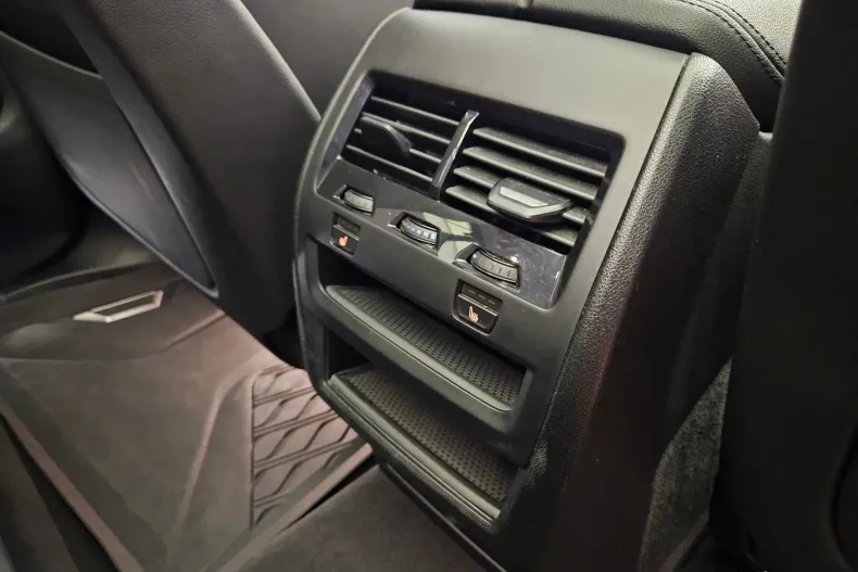 BMW X5 (Seria X) din 2021 cu 110.700 km - oferta BMW206197 - foto 17