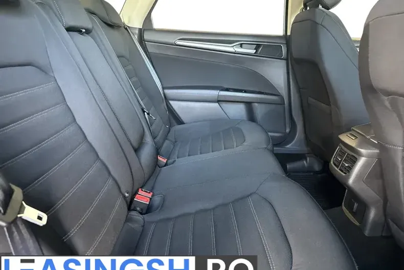 Ford Mondeo din 2021 cu 71.800 km - oferta FOR206201 - foto 14