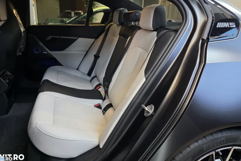 BMW M5 (Seria 5) din 2026 cu 1 km - oferta BMW206208 - foto 9