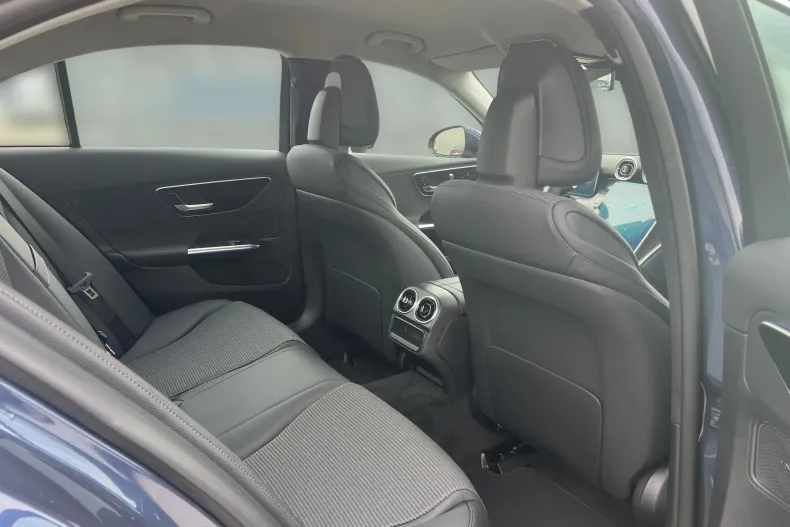 Mercedes-Benz C din 2026 cu 10 km - oferta MER206211 - foto 14