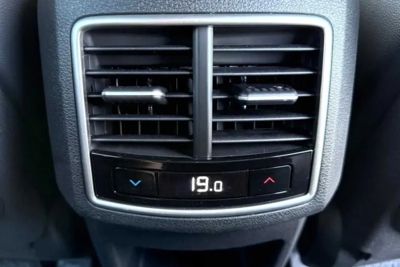 Kia Sportage din 2022 cu 103.000 km - oferta KIA206213 - foto 29