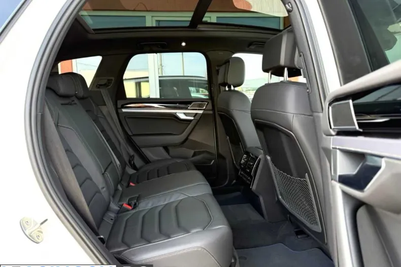 Volkswagen Touareg din 2022 cu 144.000 km - oferta VOL206214 - foto 19