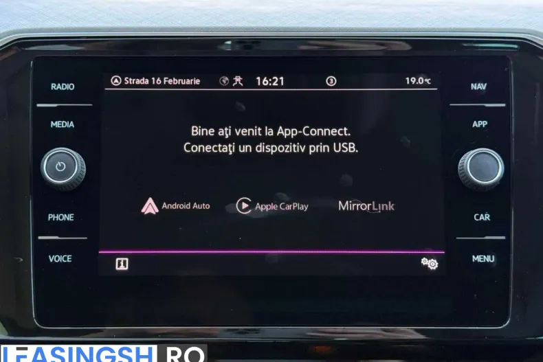 Volkswagen Passat din 2020 cu 106.000 km - oferta VOL206217 - foto 37