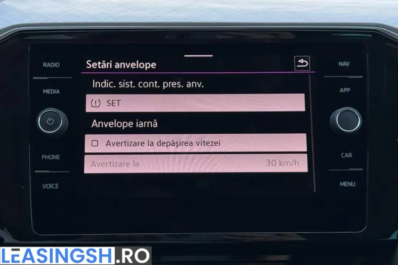 Volkswagen Passat din 2020 cu 106.000 km - oferta VOL206217 - foto 39