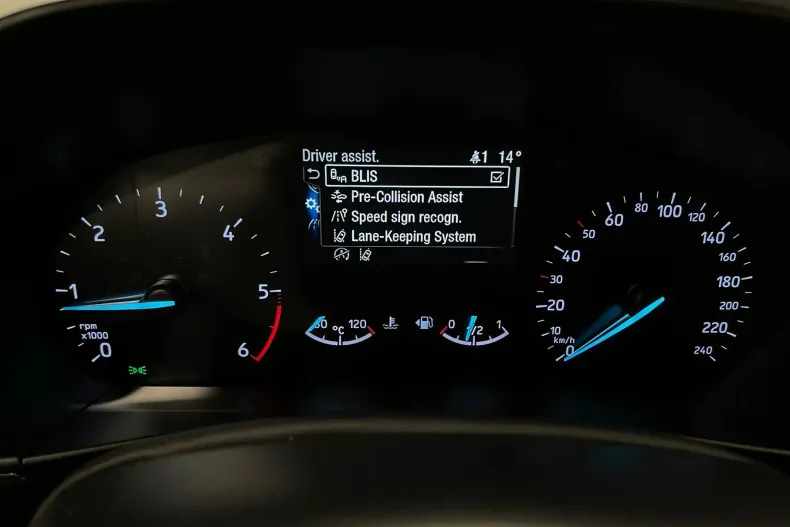 Ford Focus din 2021 cu 118.484 km - oferta FOR206221 - foto 19