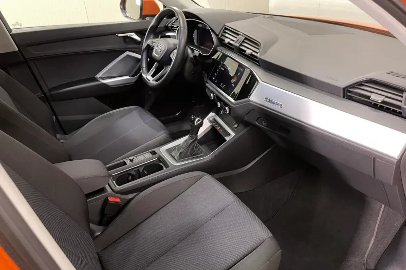Audi Q3 din 2021 cu 58.169 km - oferta AUD206222 - foto 10