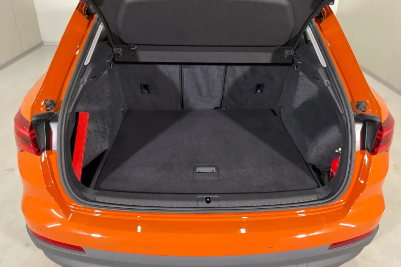 Audi Q3 din 2021 cu 58.169 km - oferta AUD206222 - foto 12