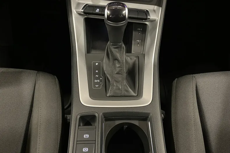 Audi Q3 din 2021 cu 58.169 km - oferta AUD206222 - foto 20