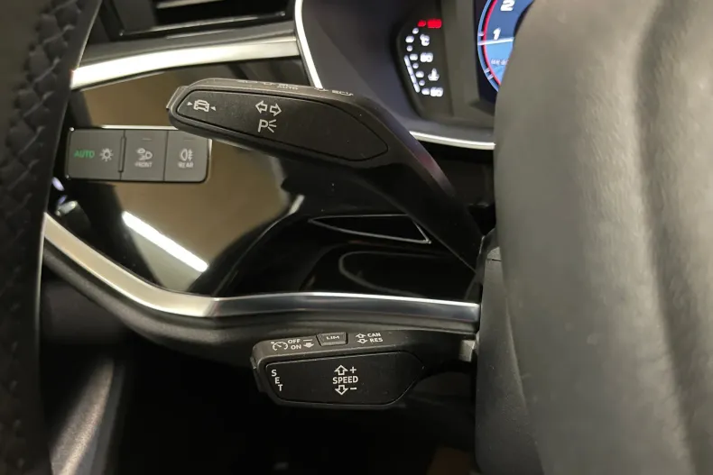 Audi Q3 din 2021 cu 58.169 km - oferta AUD206222 - foto 22