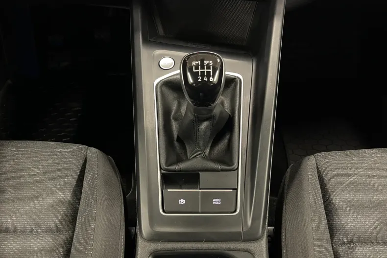 Volkswagen Golf din 2021 cu 74.411 km - oferta VOL206223 - foto 26