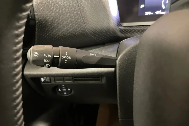 Citroën C4 din 2023 cu 107.464 km - oferta CIT206233 - foto 25