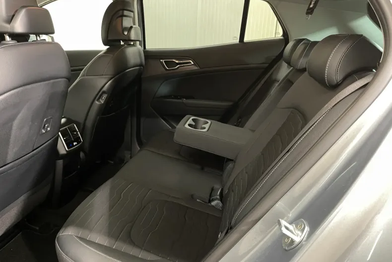 Kia Sportage din 2023 cu 35.360 km - oferta KIA206234 - foto 11