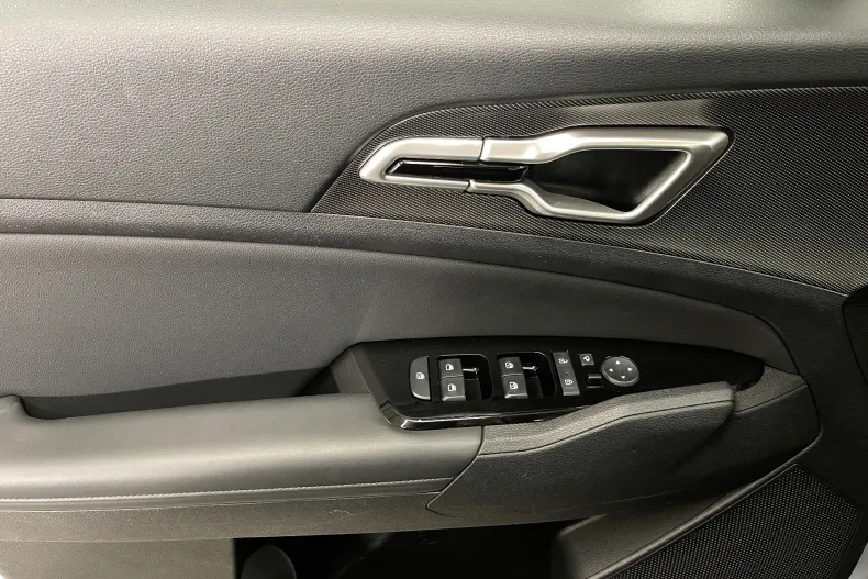 Kia Sportage din 2023 cu 35.360 km - oferta KIA206234 - foto 27