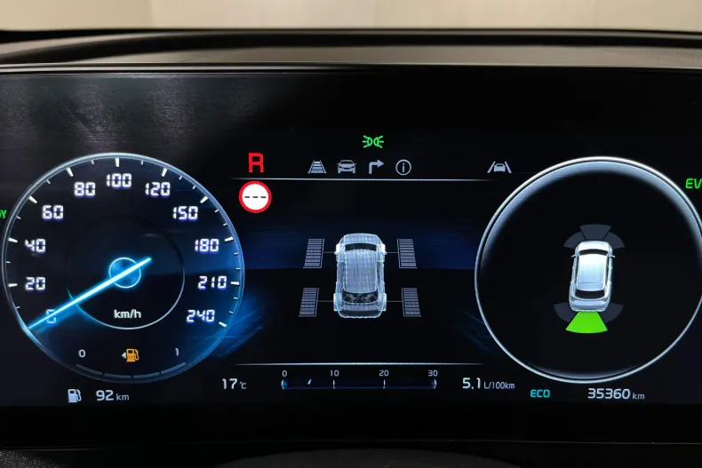 Kia Sportage din 2023 cu 35.360 km - oferta KIA206234 - foto 34