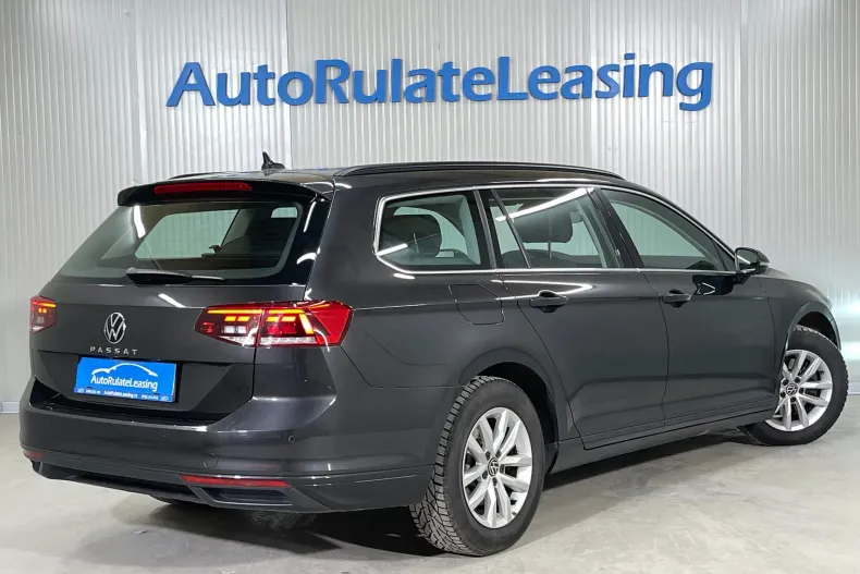 Volkswagen Passat din 2022 cu 53.887 km - oferta VOL206237 - foto 3