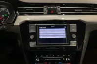 Volkswagen Passat din 2022 cu 53.887 km - oferta VOL206237 - foto 14