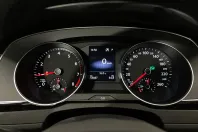 Volkswagen Passat din 2022 cu 53.887 km - oferta VOL206237 - foto 26