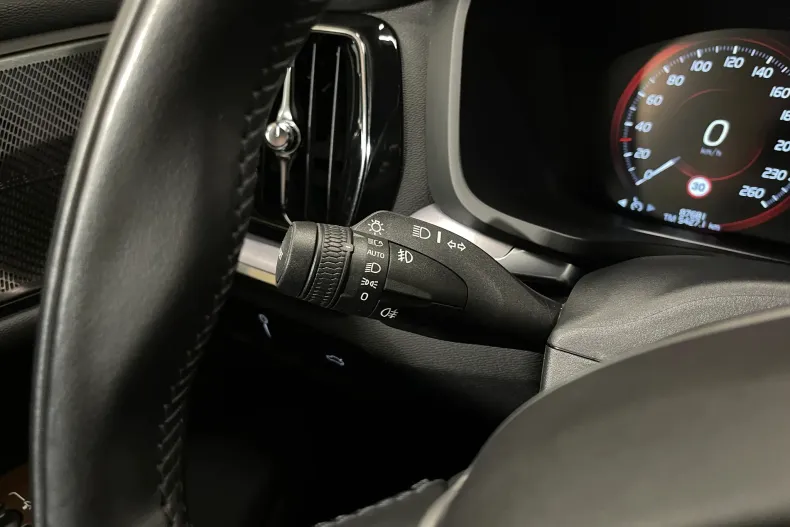 Volvo S60 din 2021 cu 87.681 km - oferta VOL206239 - foto 26