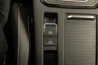 Volkswagen Passat din 2021 cu 89.567 km - oferta VOL206240 - foto 26