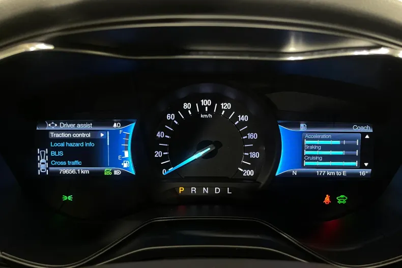 Ford Mondeo din 2021 cu 79.656 km - oferta FOR206241 - foto 28