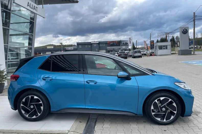 Volkswagen ID.3 din 2025 cu 1 km - oferta VOL206249 - foto 3