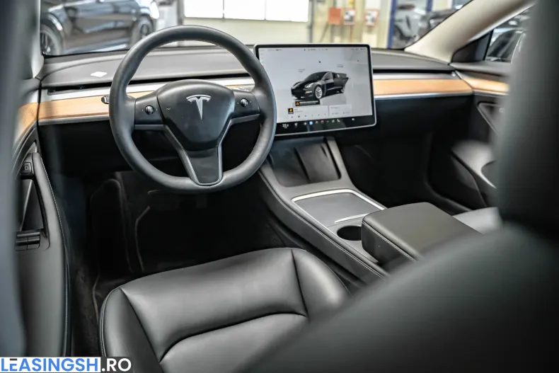 Tesla Model 3 din 2023 cu 86.640 km - oferta TES206256 - foto 5