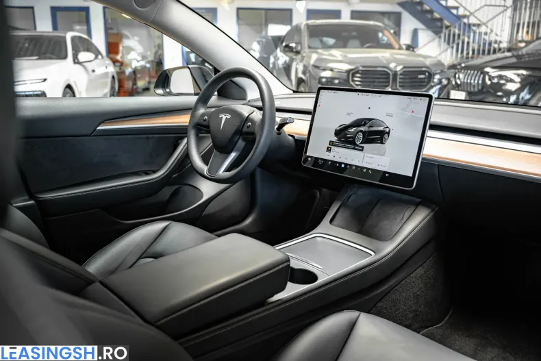 Tesla Model 3 din 2023 cu 86.640 km - oferta TES206256 - foto 6