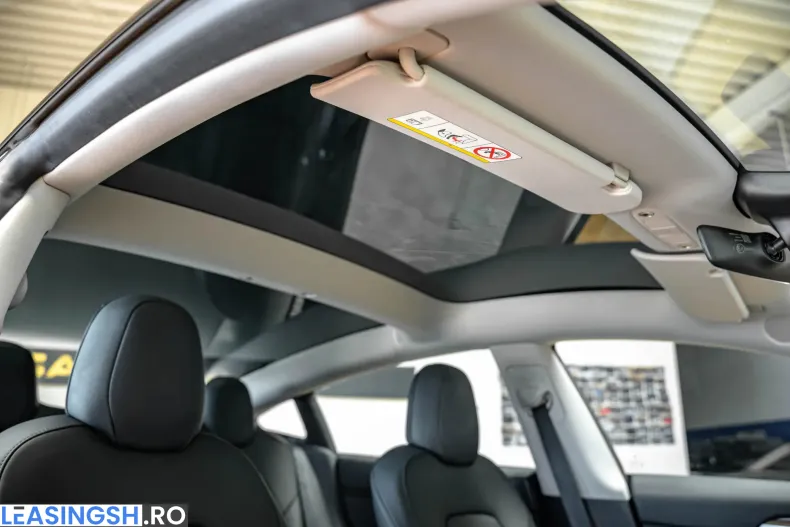 Tesla Model 3 din 2023 cu 86.640 km - oferta TES206256 - foto 8