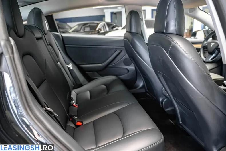 Tesla Model 3 din 2023 cu 86.640 km - oferta TES206256 - foto 22