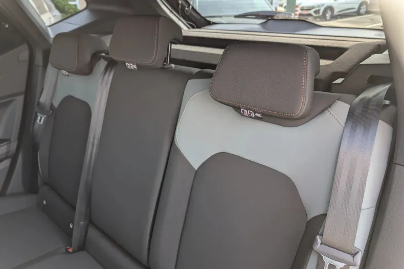 Dacia Duster din 2025 cu 10 km - oferta DAC206259 - foto 5