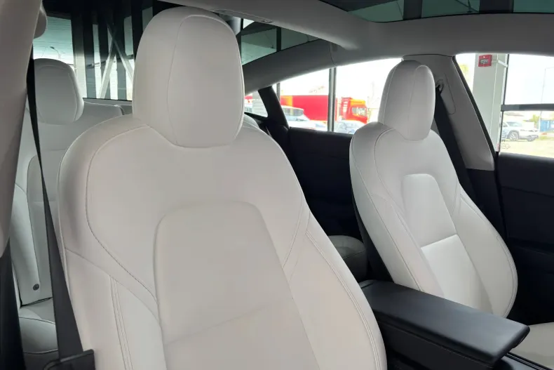 Tesla Model 3 din 2022 cu 74.000 km - oferta TES206260 - foto 12