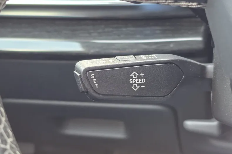 Audi Q8 din 2021 cu 56.893 km - oferta AUD206262 - foto 11