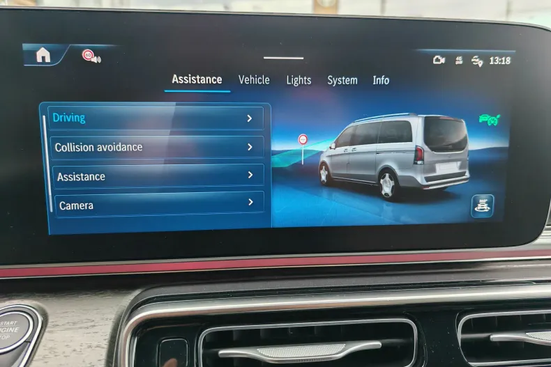 Mercedes-Benz V din 2025 cu 5.900 km - oferta MER206269 - foto 32