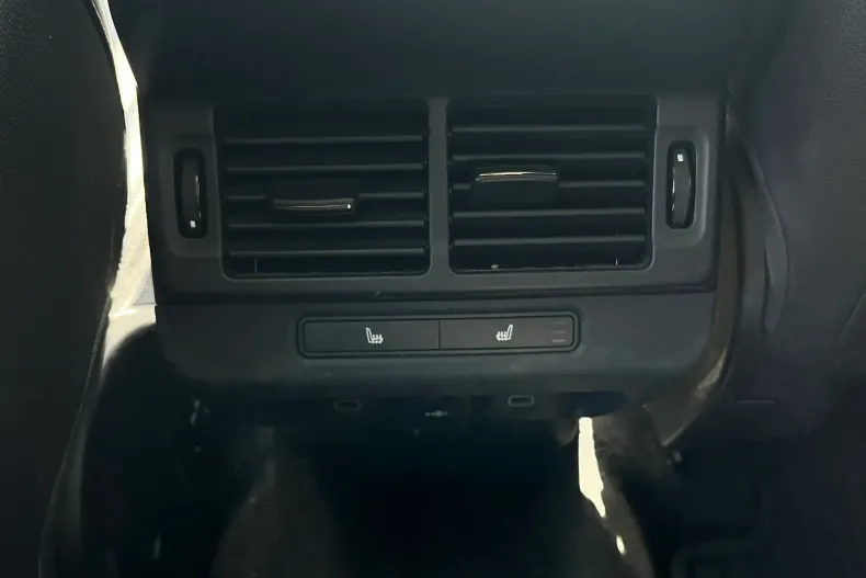 Land Rover Range Rover Evoque din 2023 cu 22.695 km - oferta LAN206277 - foto 13