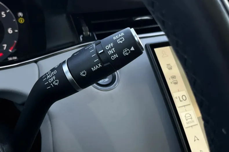 Land Rover Range Rover Evoque din 2023 cu 22.695 km - oferta LAN206277 - foto 20