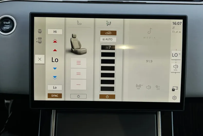 Land Rover Range Rover Evoque din 2023 cu 22.695 km - oferta LAN206277 - foto 28