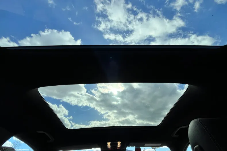 Mercedes-Benz GLA din 2022 cu 11.572 km - oferta MER206278 - foto 12